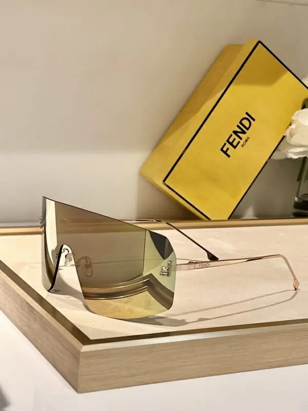 fendi aaa qualite lunettes de soleil s_1235274